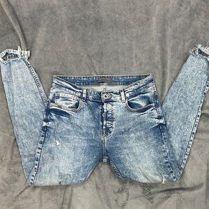Zara Man Distressed Blue Jeans
